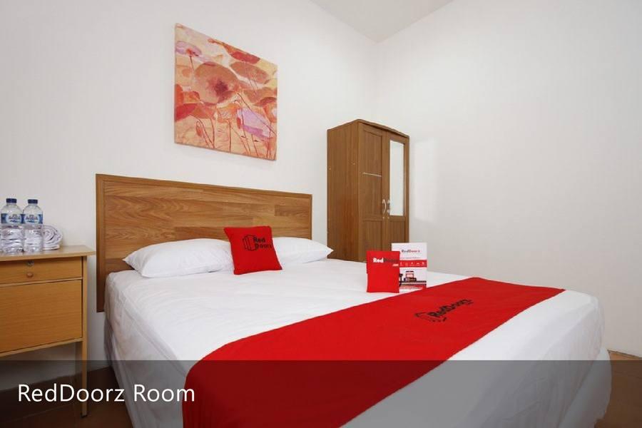 Reddoorz Plus Near Plaza Indonesia Jakarta Exterior foto