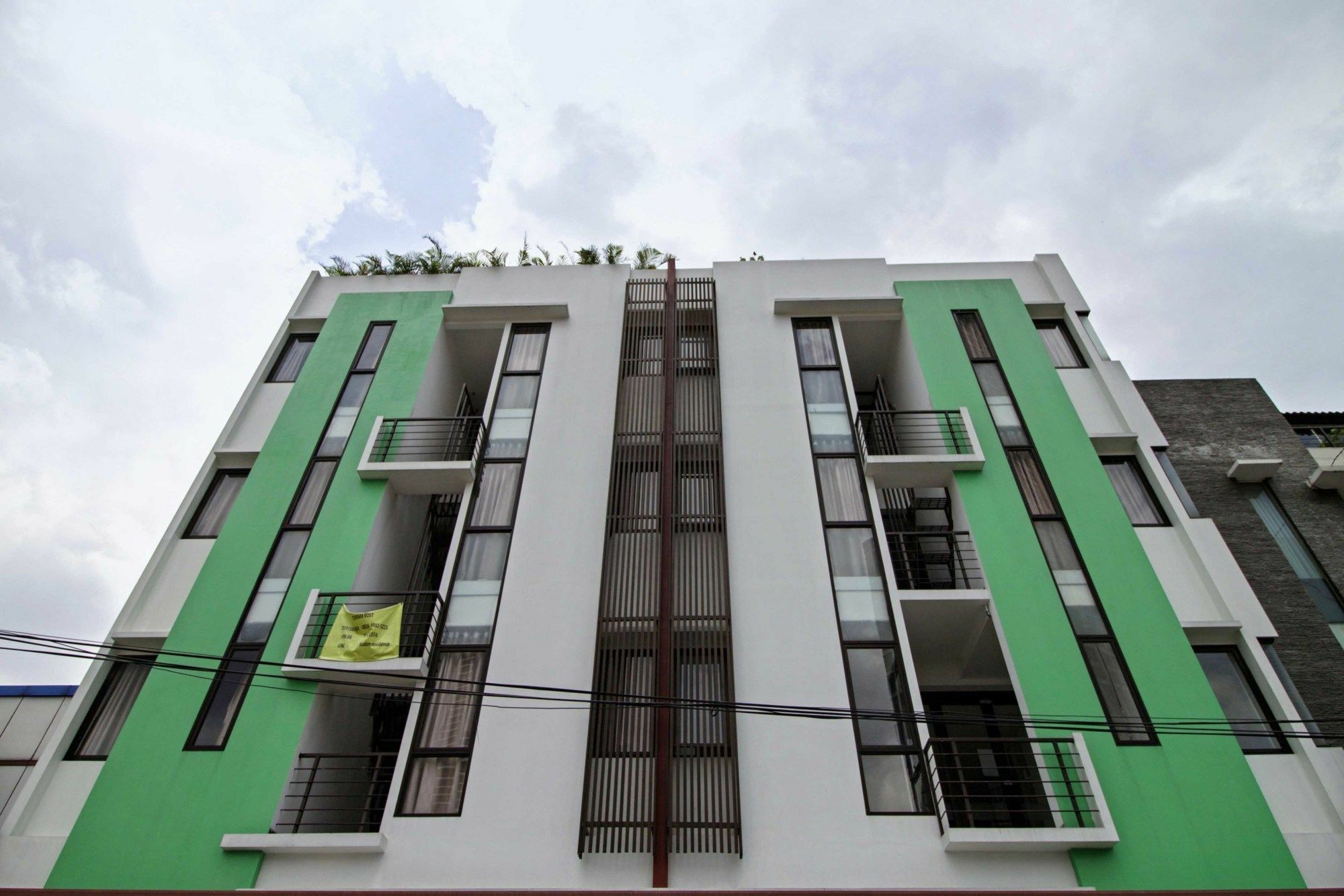 Reddoorz Plus Near Plaza Indonesia Jakarta Exterior foto